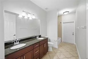 2538 SW 35th Ln, Cape Coral, FL 33914 - Photo 17