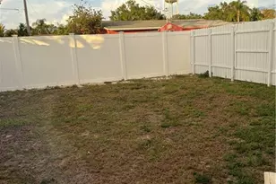 15 Willow St, Lehigh Acres, FL 33936 - Photo 37