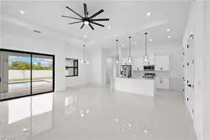 913 Embers Pkwy W, Cape Coral, FL 33993 - Photo 7