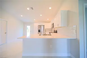 509 Hurd Ave S, Lehigh Acres, FL 33974 - Photo 5