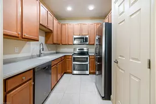 9496 River Otter Dr, Fort Myers, FL 33912 - Photo 11