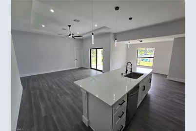 1605 W 11th St, Lehigh Acres, FL 33972 - Photo 11