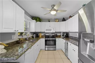 6836 Sandtrap Dr, Fort Myers, FL 33919 - Photo 5