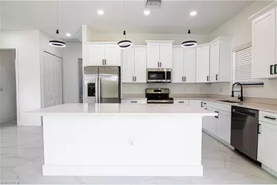 1836 Lindsay St, Lehigh Acres, FL 33972 - Photo 9