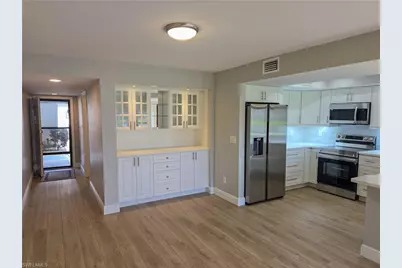 5790 Trailwinds Dr #111, Fort Myers, FL 33907 - Photo 7