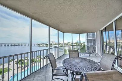 2104 W First St #704, Fort Myers, FL 33901 - Photo 7