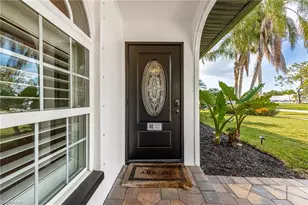 8327 Riviera Ave, Fort Myers, FL 33919 - Photo 7