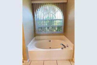 2601 Elva Pl, Lehigh Acres, FL 33971 - Photo 7