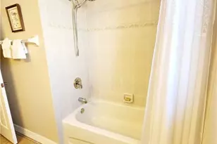 309 SE 28th Terrace, Cape Coral, FL 33904 - Photo 15