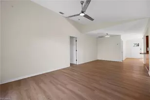 906 SW 7th Ct, Cape Coral, FL 33991 - Photo 17