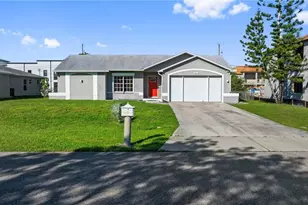 906 SW 7th Ct, Cape Coral, FL 33991 - Photo 1