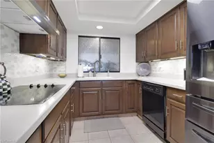 5260 S Landings Dr, Fort Myers, FL 33919 - Photo 23