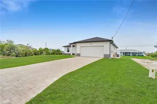 2836 NW 5th Terrace, Cape Coral, FL 33993 - Photo 33