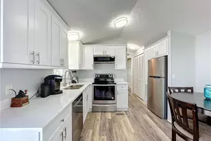 11561 Blue Warbler Dr, Fort Myers, FL 33908 - Photo 3