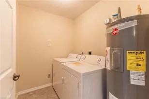 717 SE 8th St, Cape Coral, FL 33990 - Photo 11