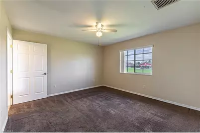 717 SE 8th St, Cape Coral, FL 33990 - Photo 13