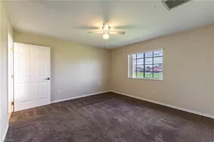 717 SE 8th St, Cape Coral, FL 33990 - Photo 13