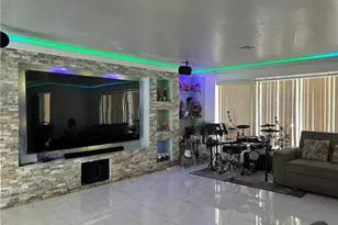 187 Louise St, Fort Myers, FL 33905 - Photo 3