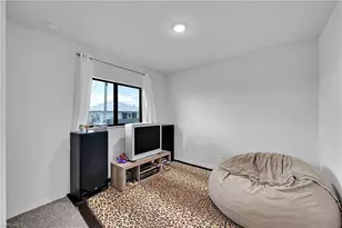 217 NE 20th Terrace, Cape Coral, FL 33909 - Photo 15