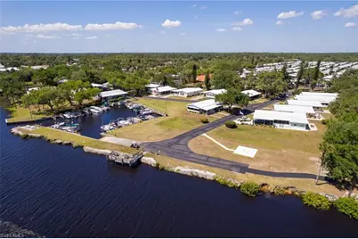 15 Ilex St, Alva, FL 33920 - Photo 3