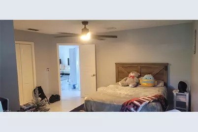 12537 Gemstone Ct, Fort Myers, FL 33913 - Photo 11