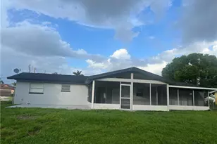 2203 Santiago Ave, Fort Myers, FL 33905 - Photo 13