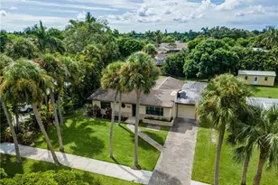 1310 La Faunce Way, Fort Myers, FL 33919 - Photo 9