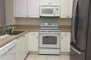 824 Sweet Lake Cir, Clewiston, FL 33440 - Photo 3