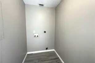 829 Gleason Pkwy, Cape Coral, FL 33914 - Photo 17