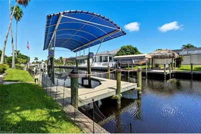 5257 Stratford Ct, Cape Coral, FL 33904 - Photo 39