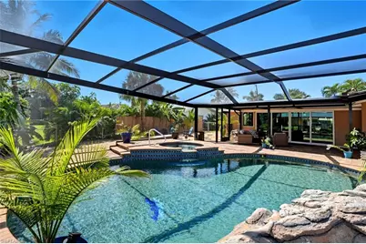 5257 Stratford Ct, Cape Coral, FL 33904 - Photo 3