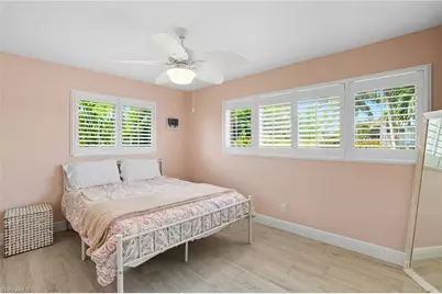 5257 Stratford Ct, Cape Coral, FL 33904 - Photo 25