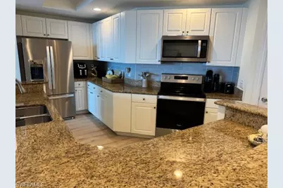2745 1st St #2404, Fort Myers, FL 33916 - Photo 9