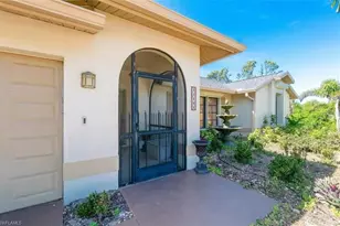 11195 Seabreeze Ave, Port Charlotte, FL 33981 - Photo 7