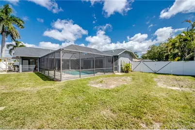 2210 SE 8th Ter, Cape Coral, FL 33990 - Photo 47