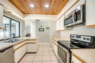 2210 SE 8th Terrace, Cape Coral, FL 33990 - Photo 15