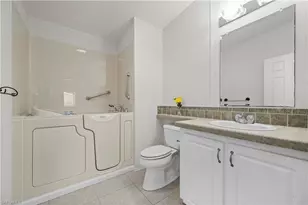 1000 Kings Hwy, Punta Gorda, FL 33980 - Photo 25