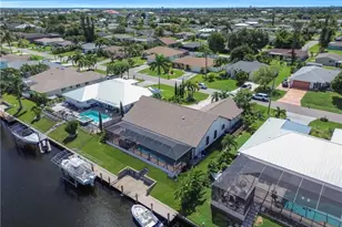 1321 SE 21st Ln, Cape Coral, FL 33990 - Photo 3