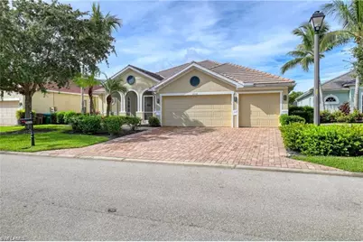 2632 Fairmont Cove Ct, Cape Coral, FL 33991 - Photo 45