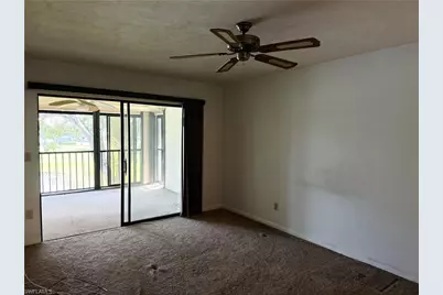 5650 Trailwinds Dr #124, Fort Myers, FL 33907 - Photo 7