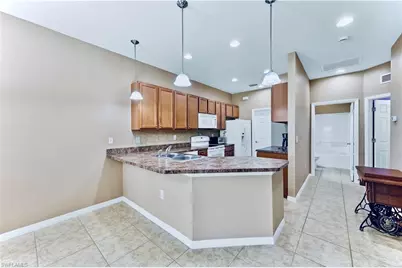 10781 Crossback Ln, Lehigh Acres, FL 33936 - Photo 5