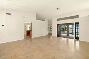 920 SW 4th Pl, Cape Coral, FL 33991 - Photo 9