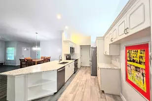 17703 Heron Ln, Fort Myers, FL 33908 - Photo 11