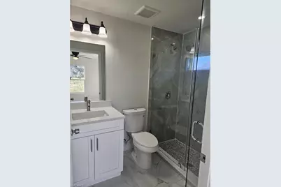 4752 30th St SW, Lehigh Acres, FL 33973 - Photo 9