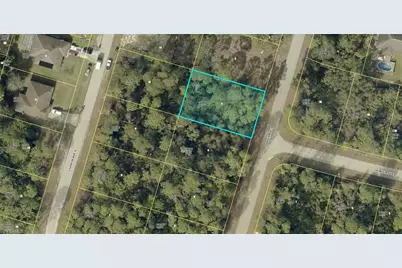 570 Parker Ave S, Lehigh Acres, FL 33974 - Photo 1