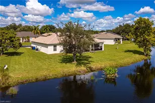 2560 Hawks Preserve Dr, Fort Myers, FL 33905 - Photo 3