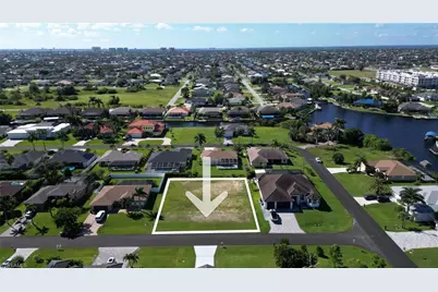 1910 SW 40th St, Cape Coral, FL 33914 - Photo 3
