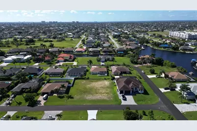 1910 SW 40th St, Cape Coral, FL 33914 - Photo 1