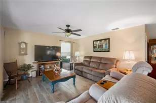 5771 Arvine Cir, Fort Myers, FL 33919 - Photo 9