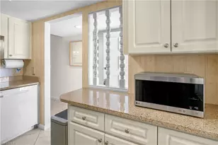 3803 SE 11th Pl, Cape Coral, FL 33904 - Photo 15